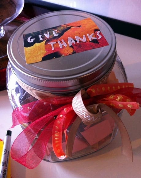 How to Make a Thankful Jar