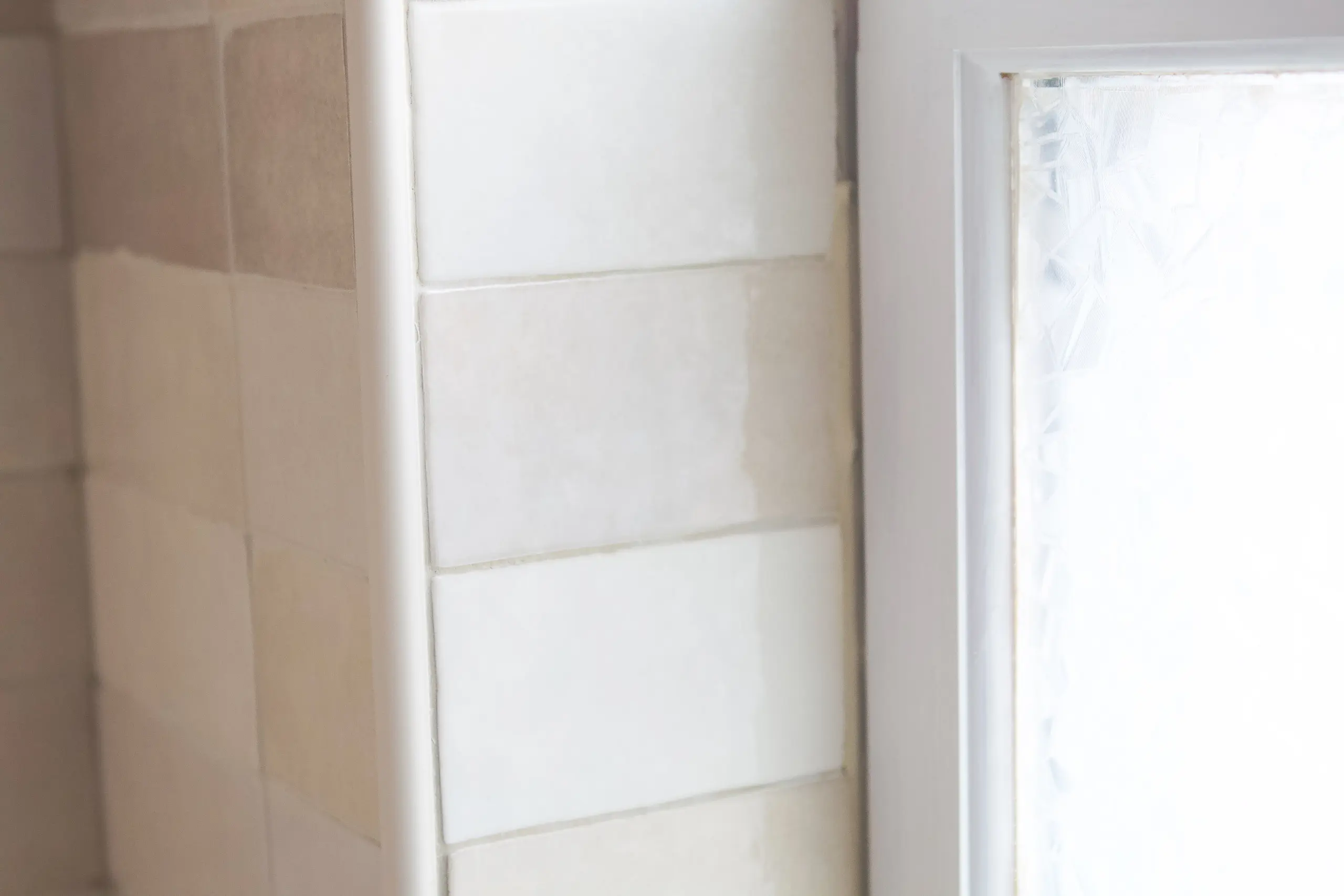 Using creme cloe tile in a shower