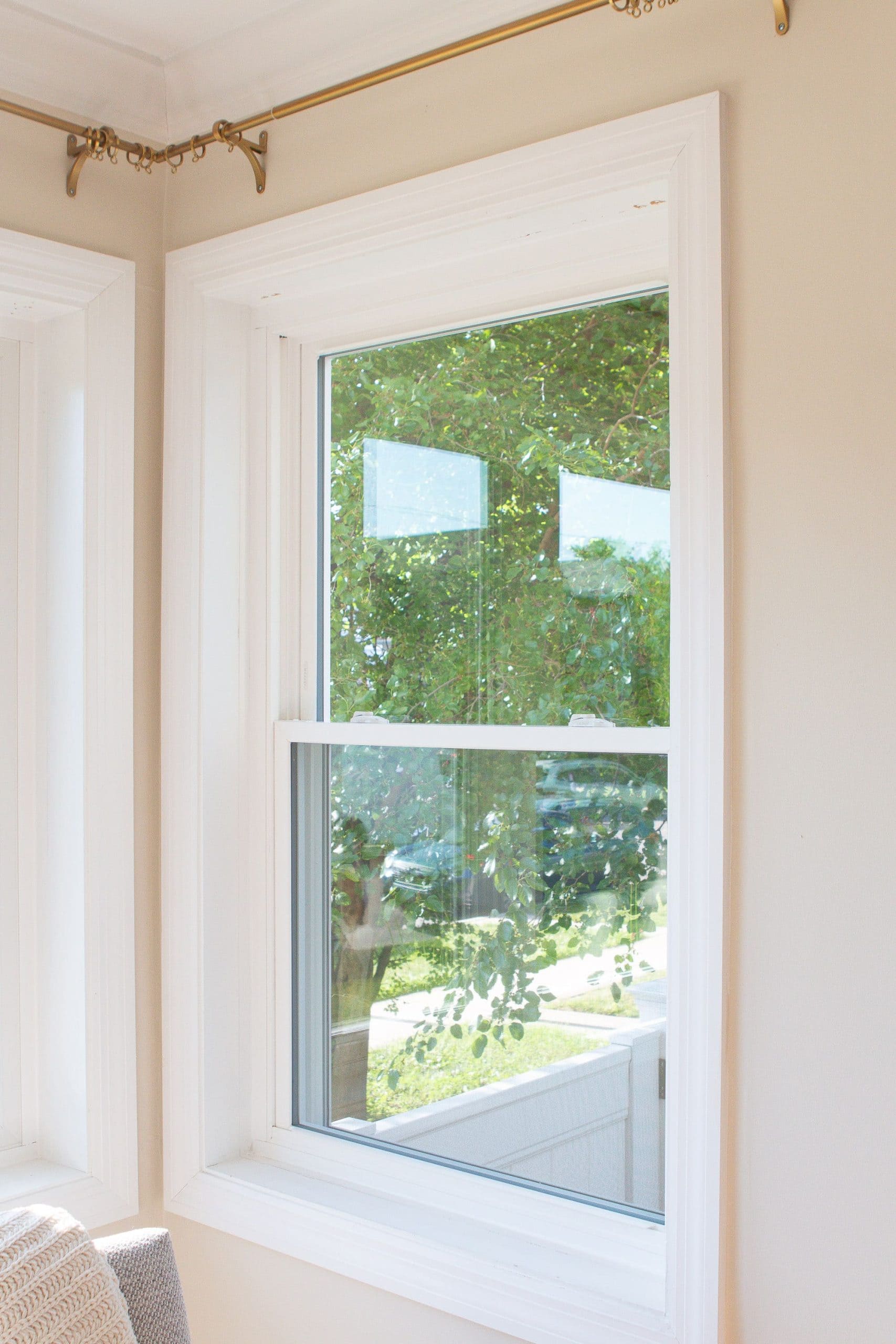 Choosing double-hung windows for our home