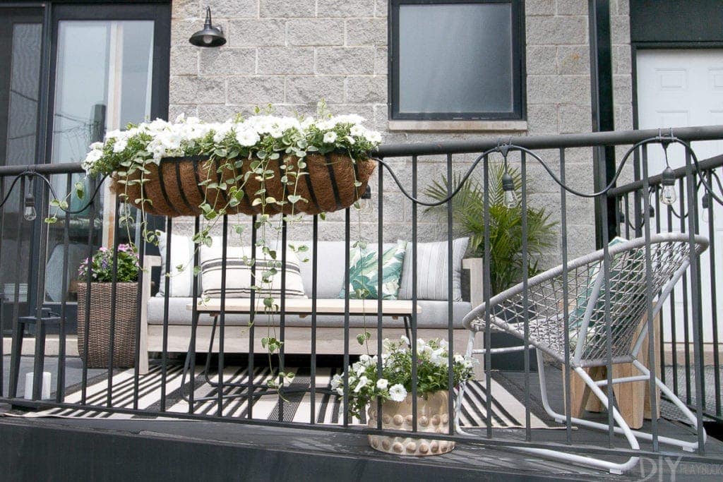 Outdoor patio space in the heart of Chicago